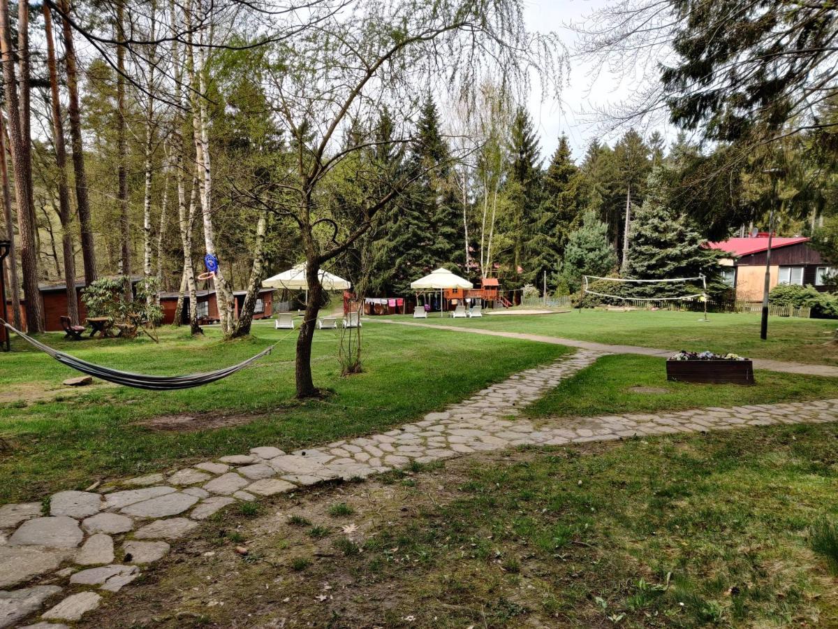 Hotel Osrodek Lesny Rajsko W Zapuscie Zapusta Exteriér fotografie